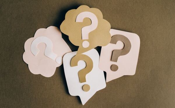 kvízové hry mraky hraček