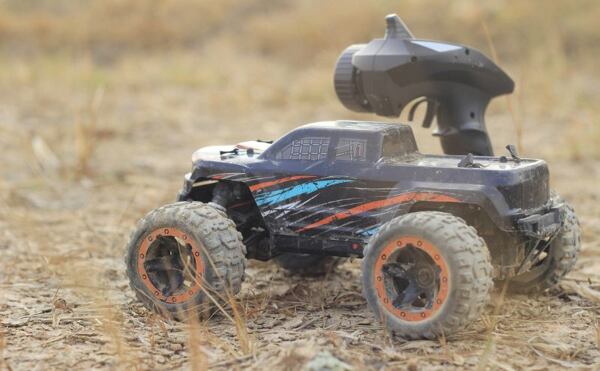 Auto na dálkové ovládání